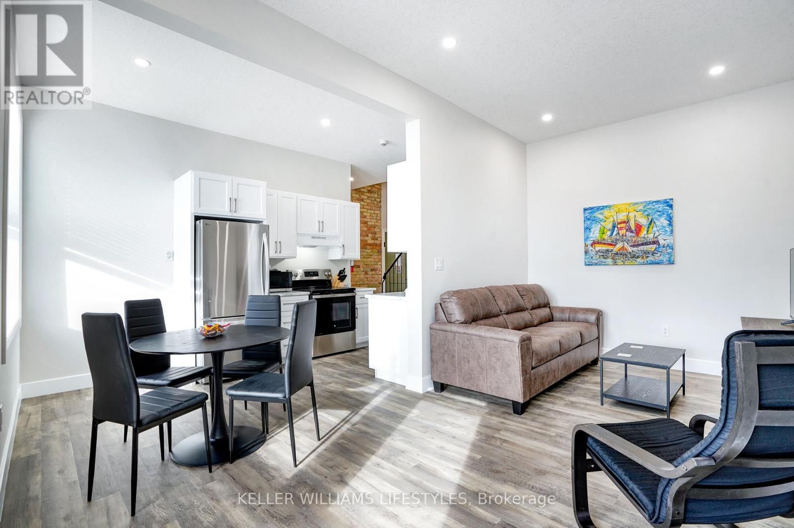 4 - 537 TALBOT STREET Image 20