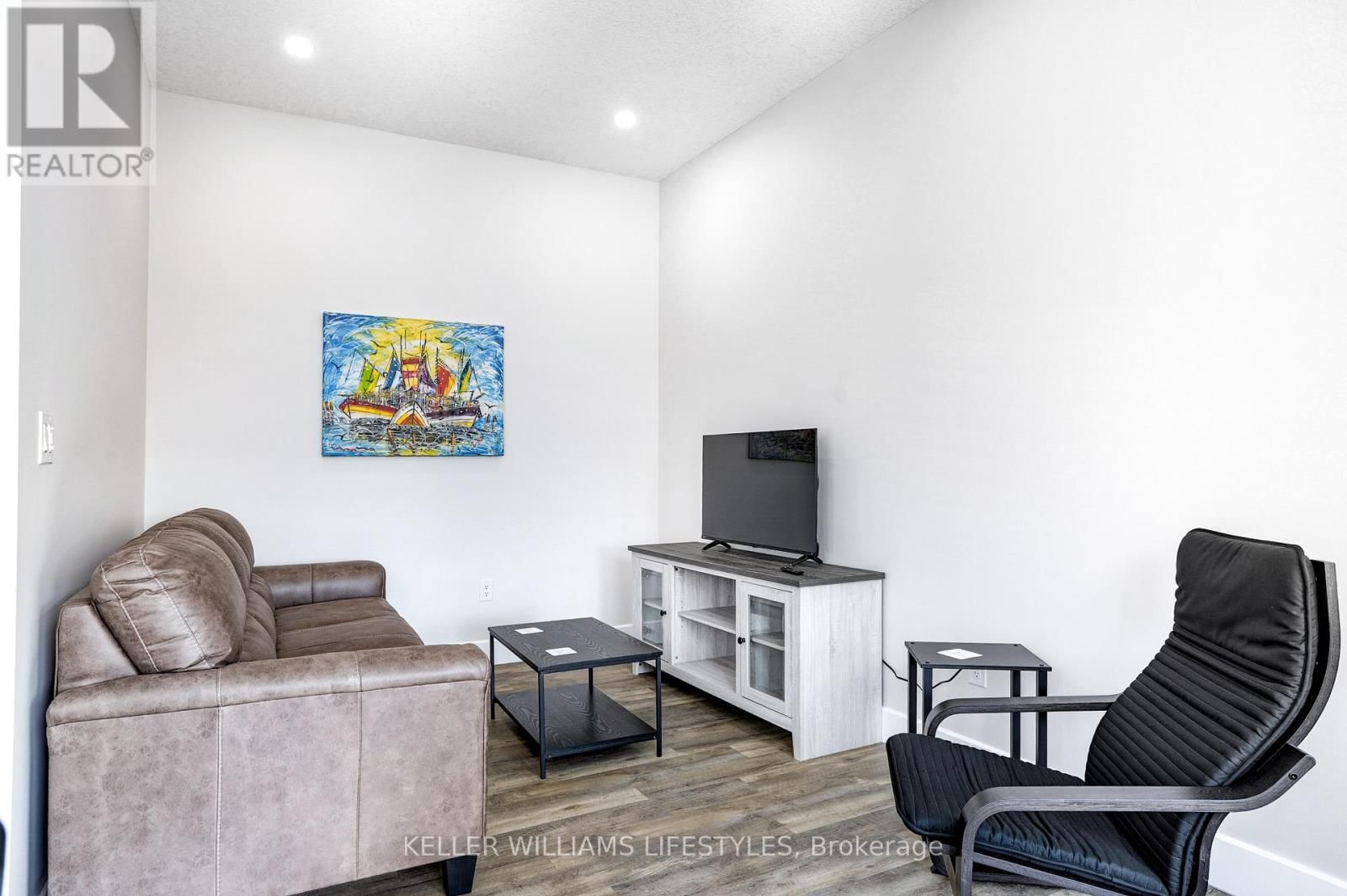 4 - 537 TALBOT STREET Image 21