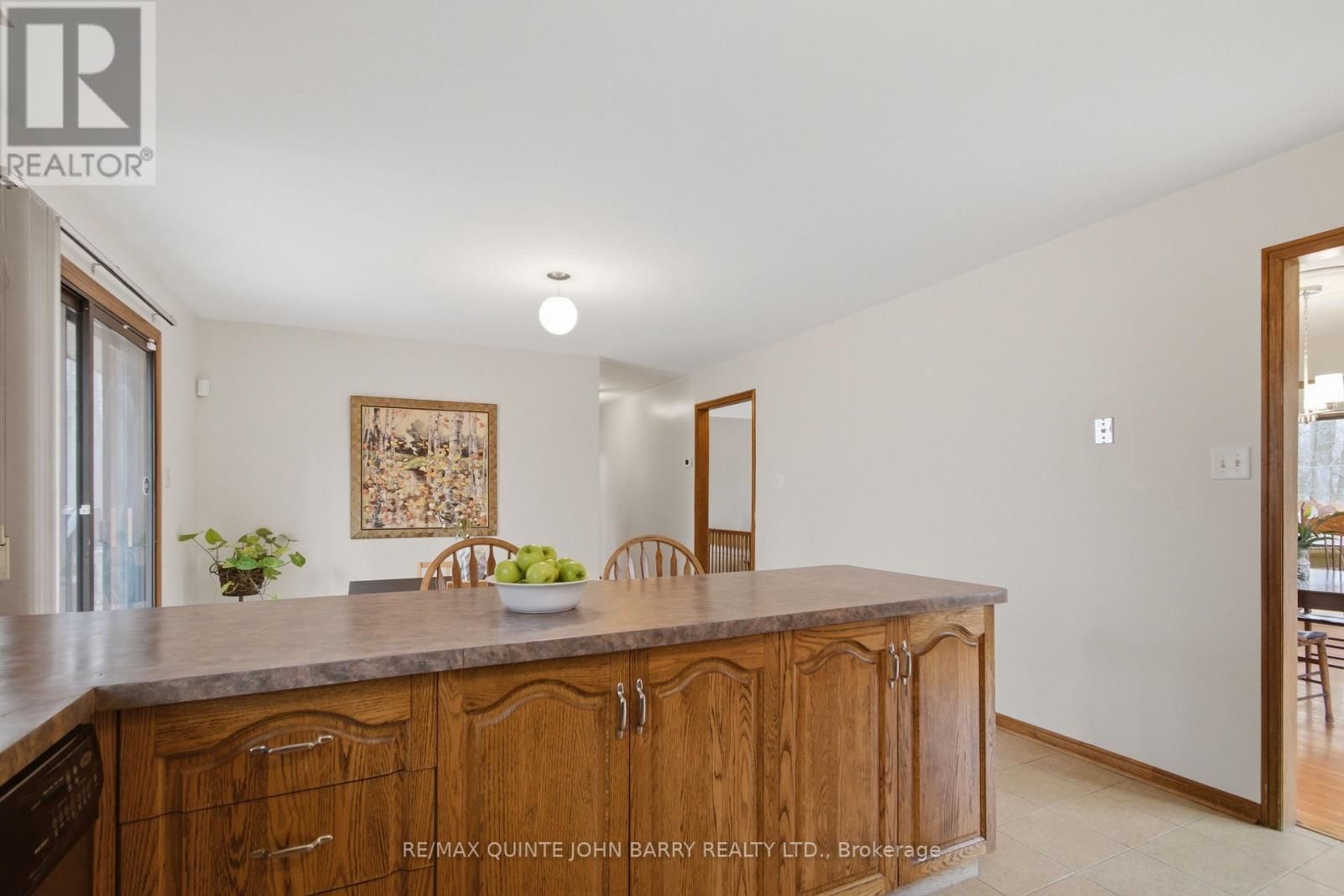 46 TWELVE O'CLOCK PT ROAD Image 17