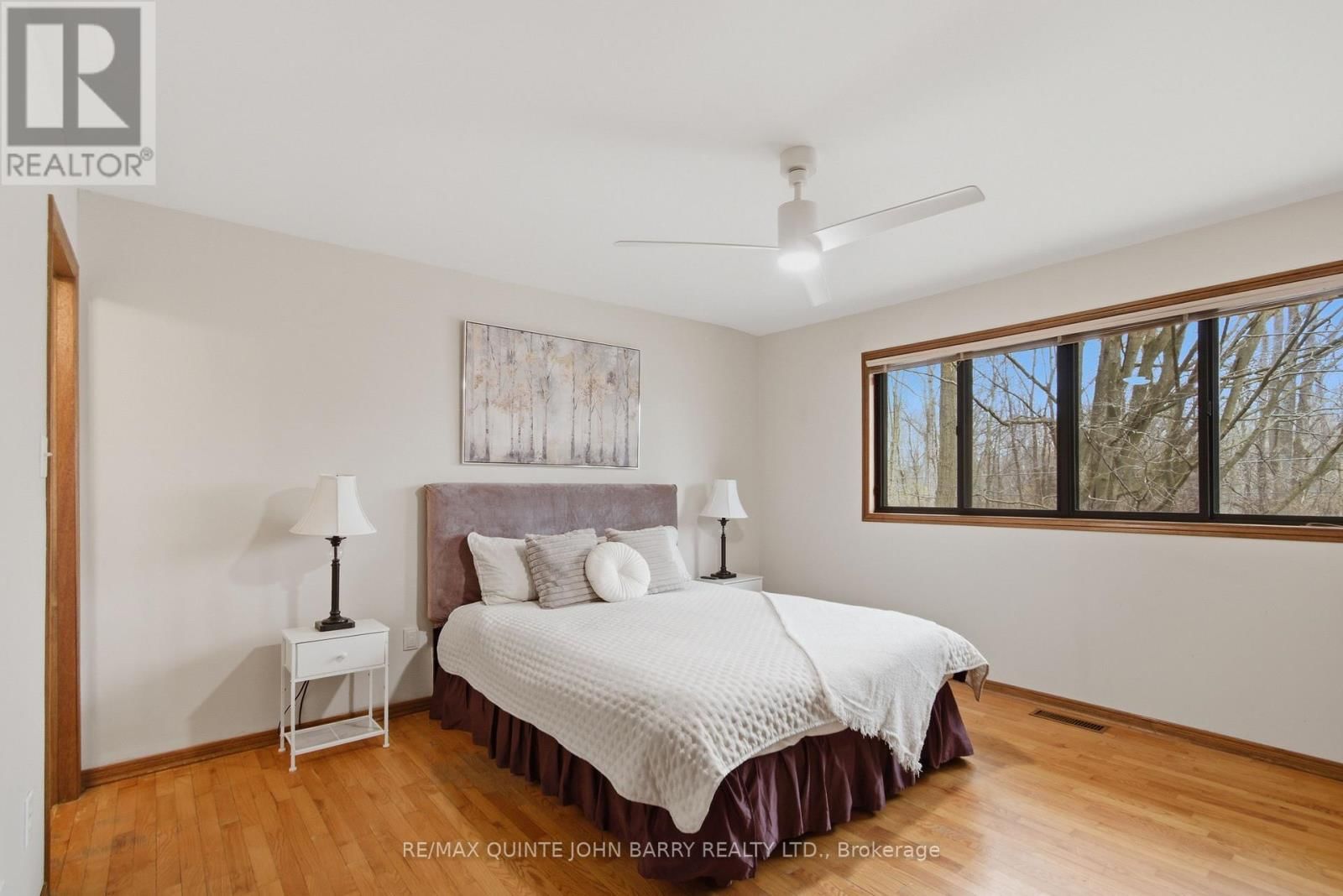 46 TWELVE O'CLOCK PT ROAD Image 19