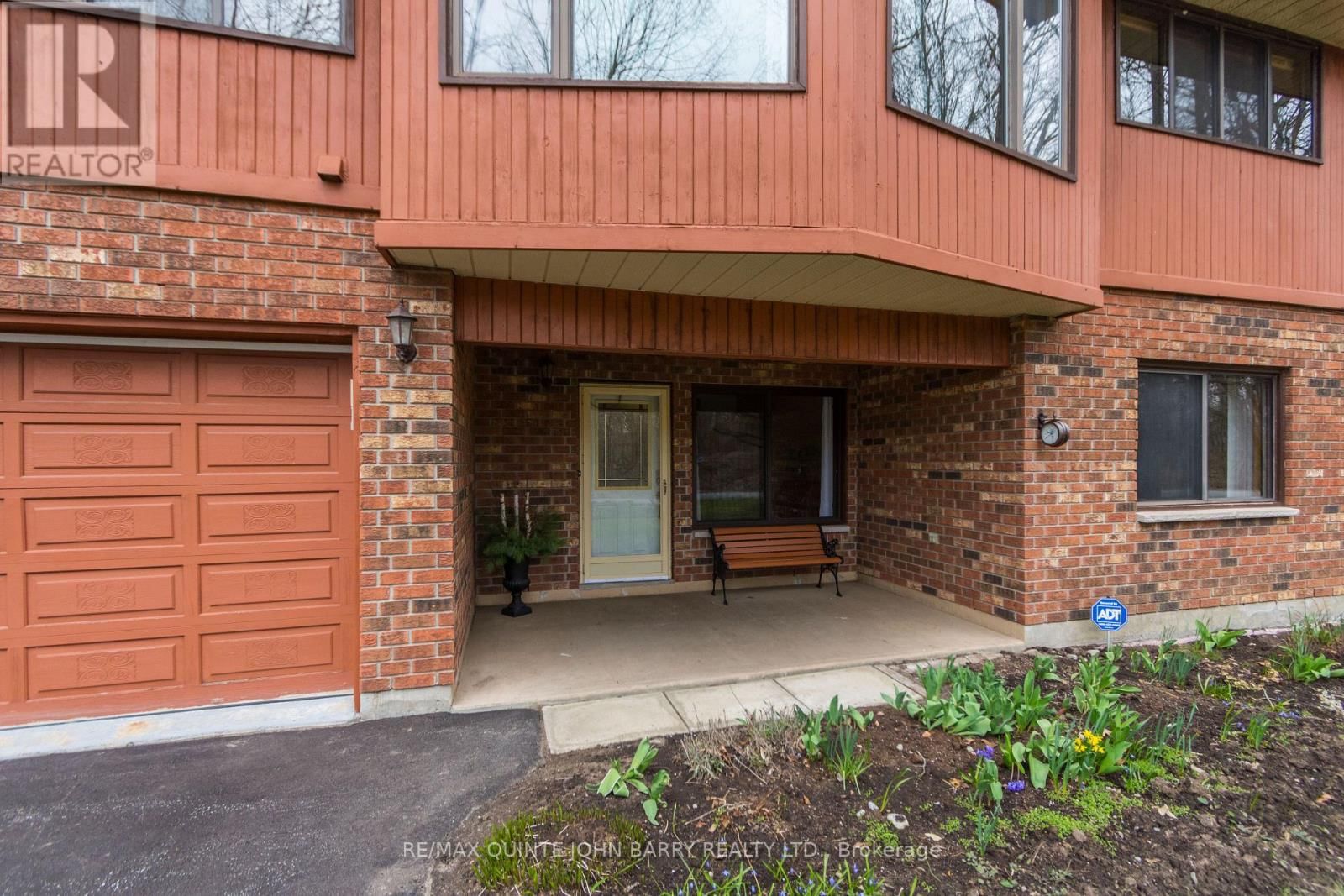 46 TWELVE O'CLOCK PT ROAD Image 4