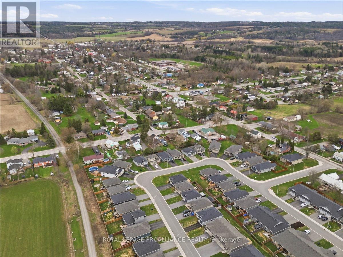 38 BARLEY TRAIL Image 45