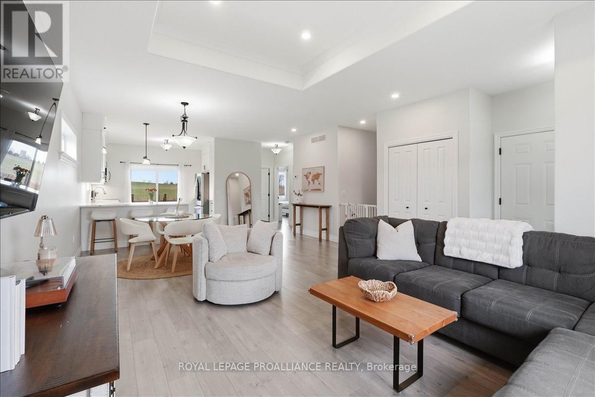 38 BARLEY TRAIL Image 9