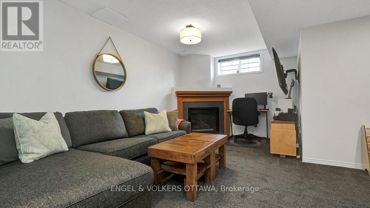 19 MULLCRAFT CRESCENT Image 24