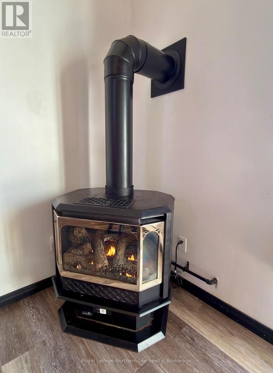 799 MAPLE HILL ROAD Image 12