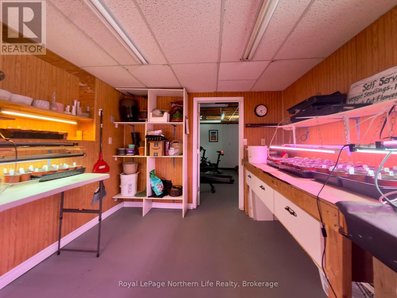 799 MAPLE HILL ROAD Image 23