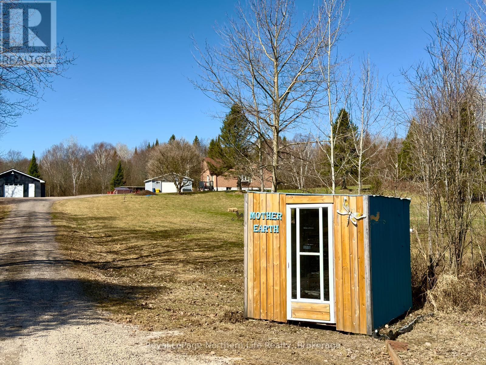 799 MAPLE HILL ROAD Image 36