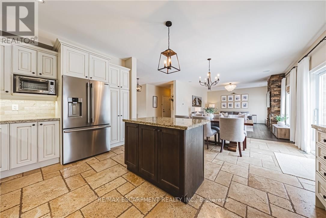 35 GRETI DRIVE Image 14