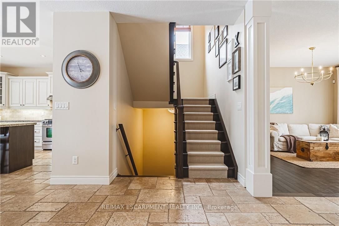 35 GRETI DRIVE Image 17