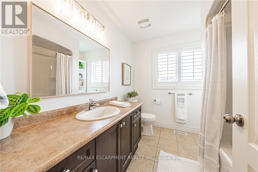 35 GRETI DRIVE Image 21