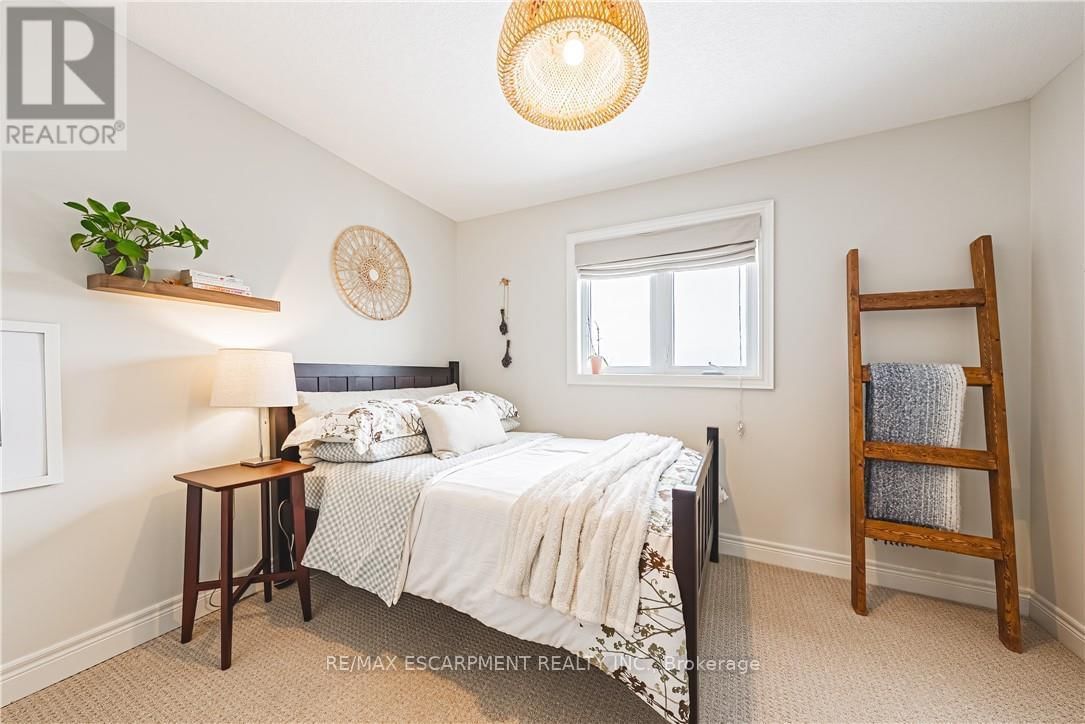 35 GRETI DRIVE Image 26