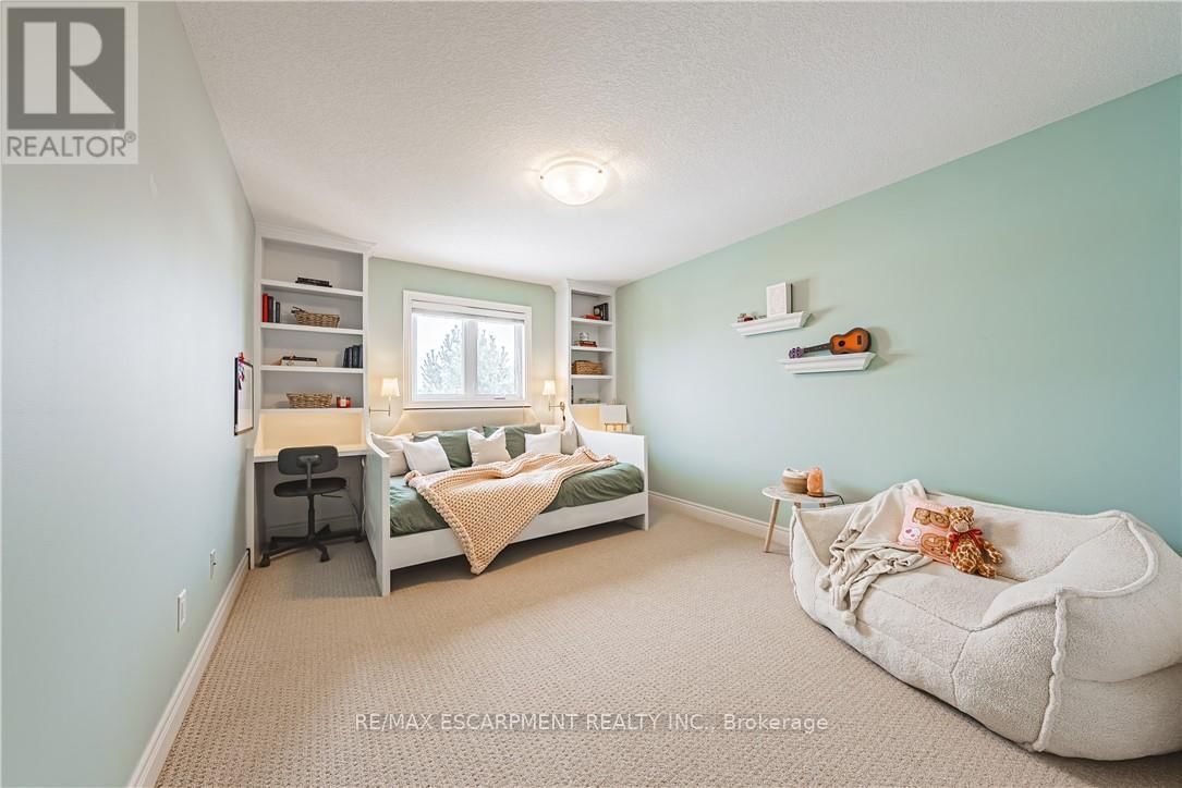 35 GRETI DRIVE Image 27