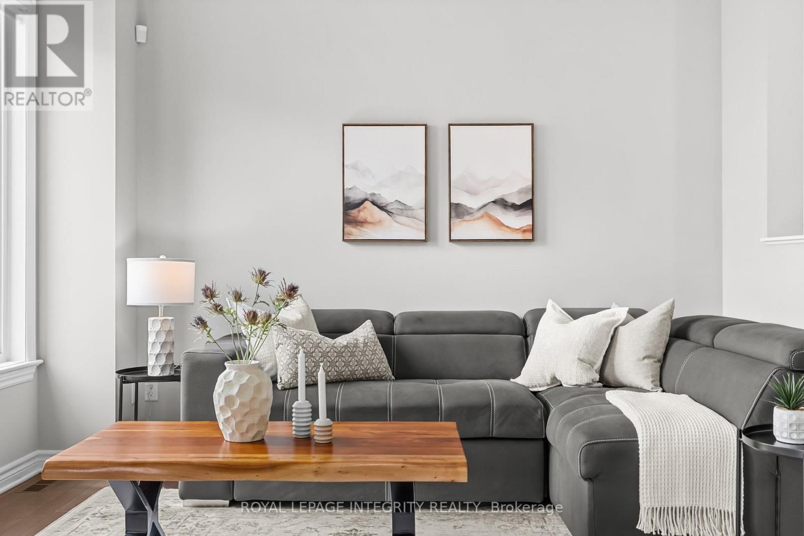 821 INDICA STREET Image 10