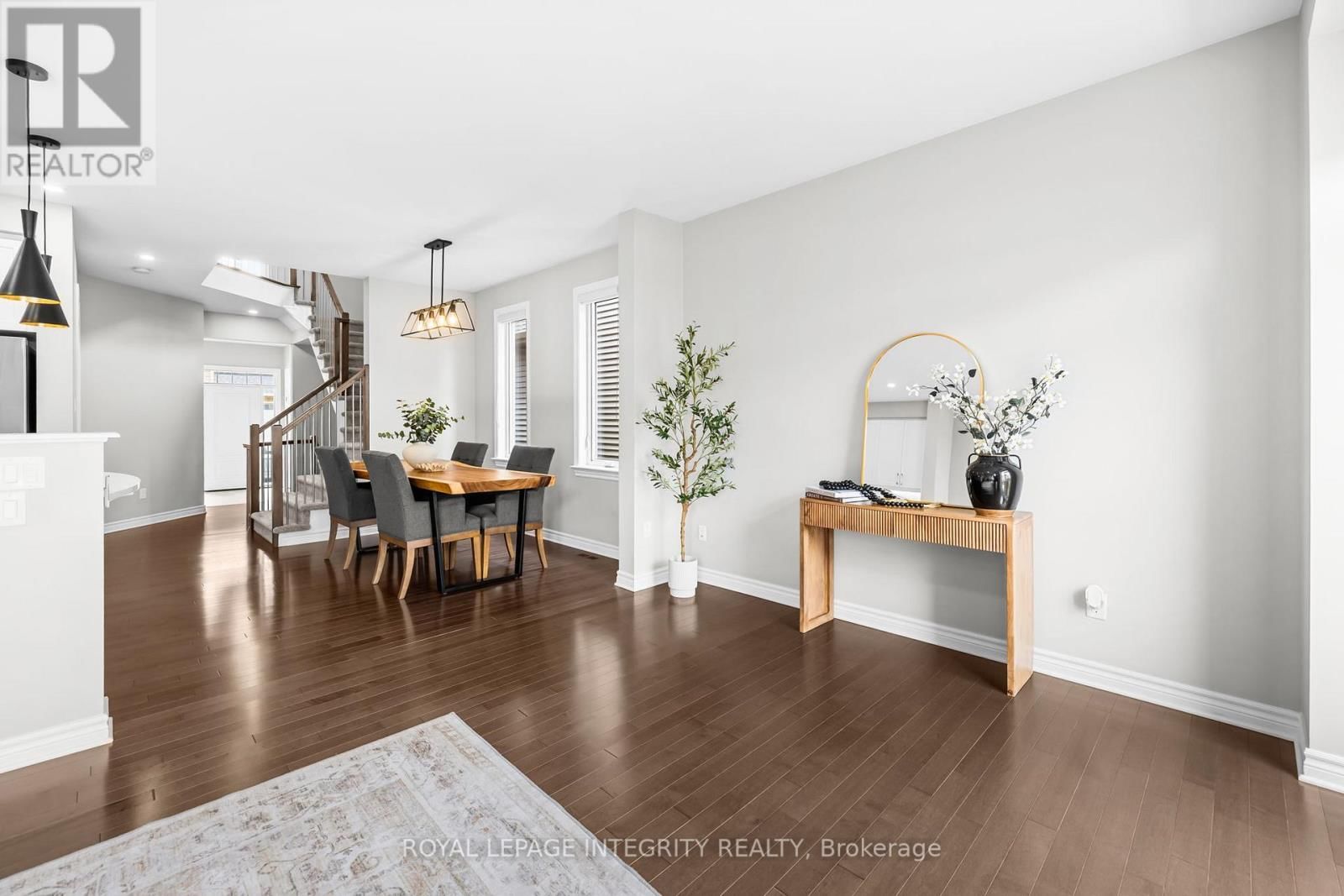 821 INDICA STREET Image 13