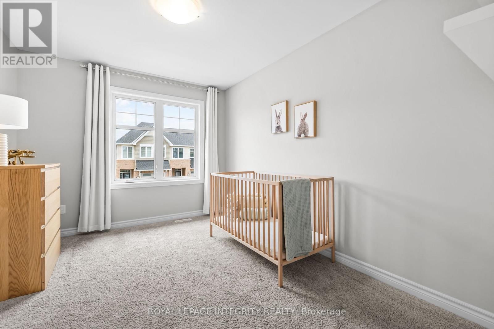 821 INDICA STREET Image 27