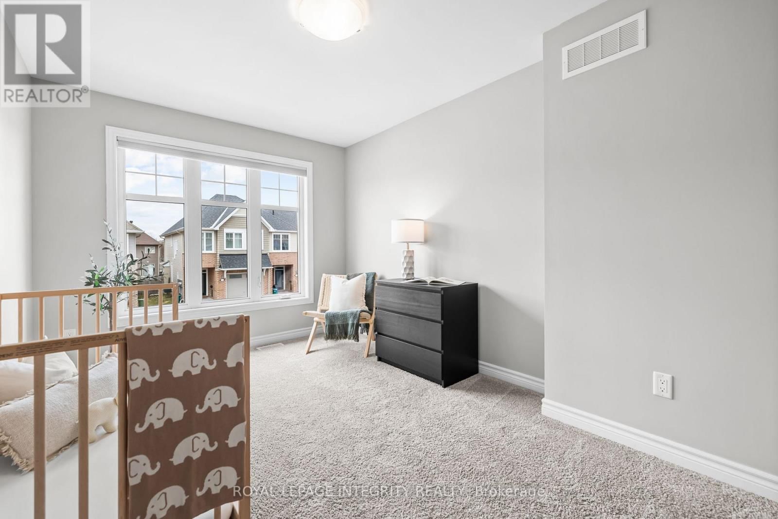 821 INDICA STREET Image 30