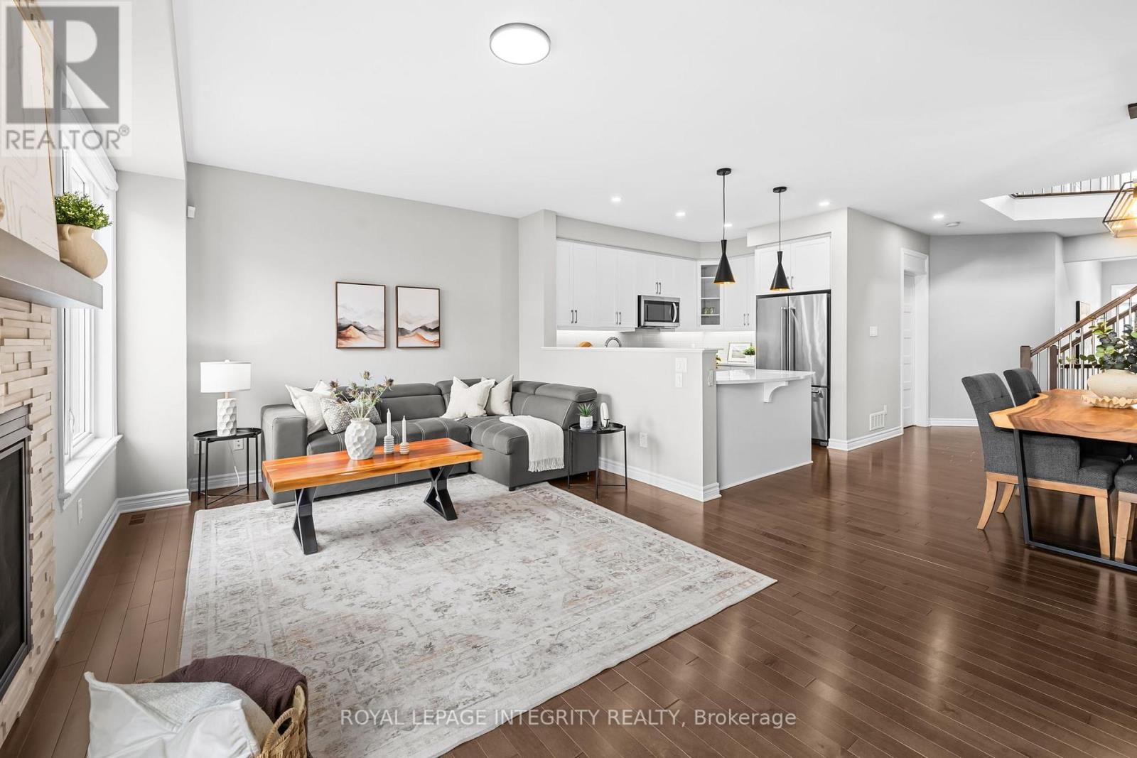 821 INDICA STREET Image 9