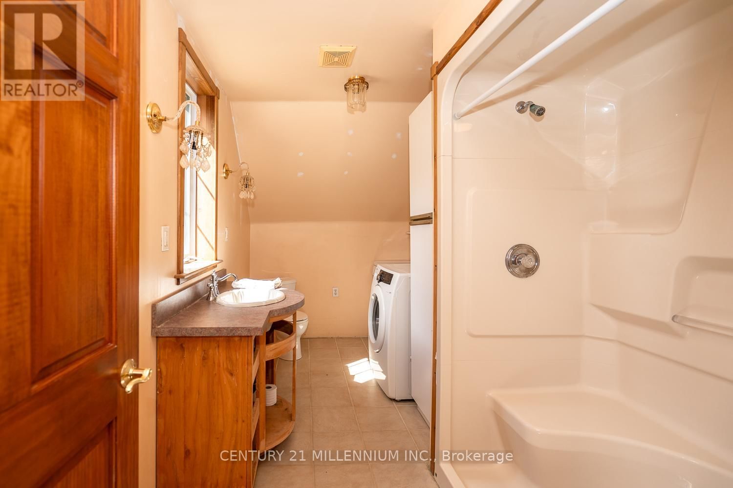 18 CROZIER STREET Image 32