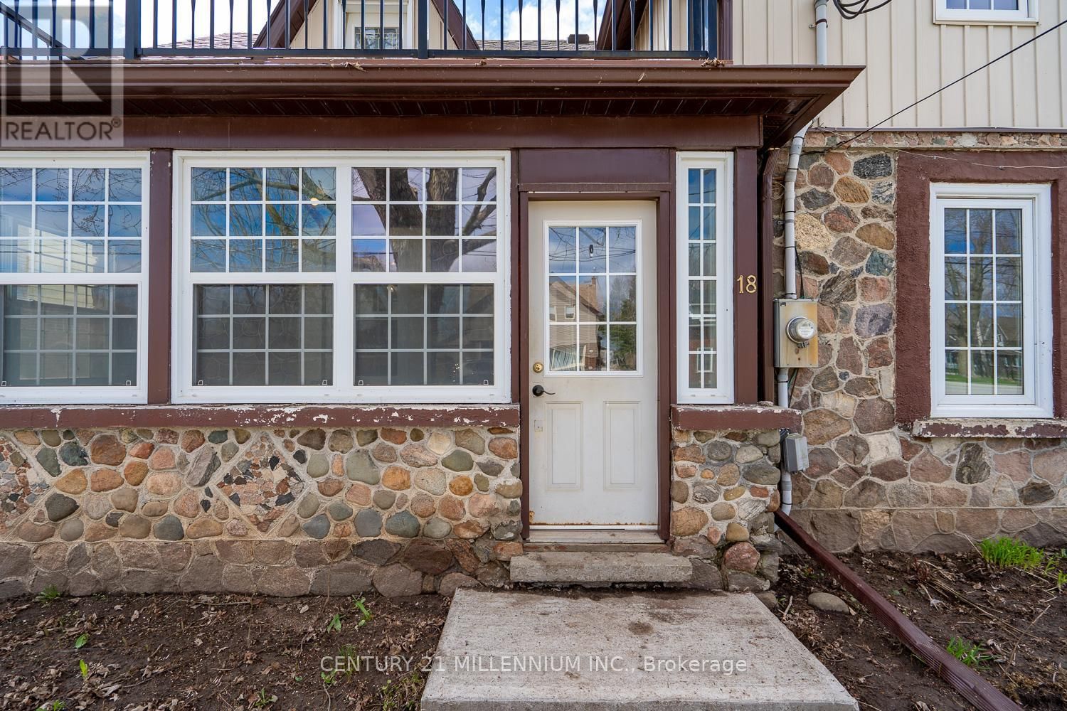 18 CROZIER STREET Image 8