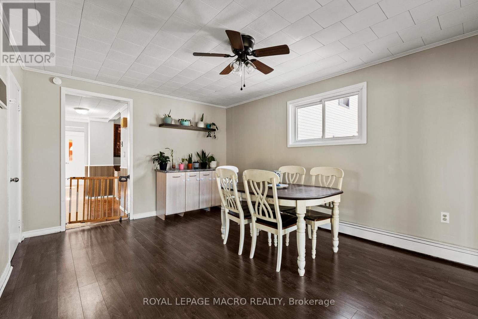 205 MITCHELL STREET Image 12