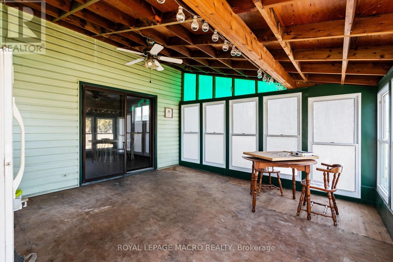 205 MITCHELL STREET Image 26