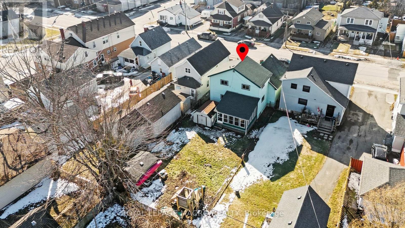 205 MITCHELL STREET Image 31