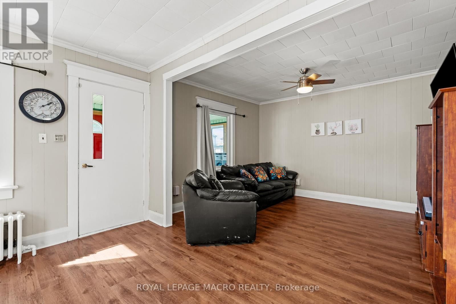 205 MITCHELL STREET Image 7