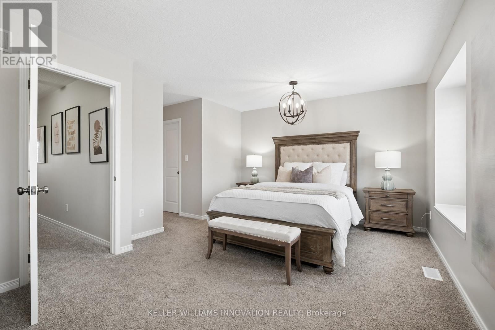 951 ZELLER CRESCENT Image 18