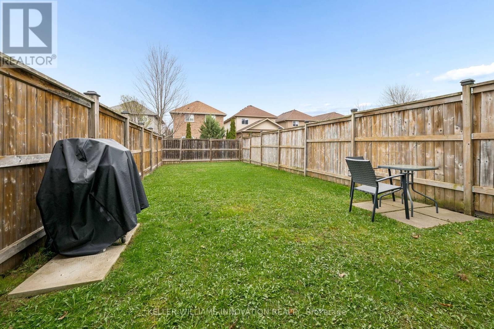 951 ZELLER CRESCENT Image 30