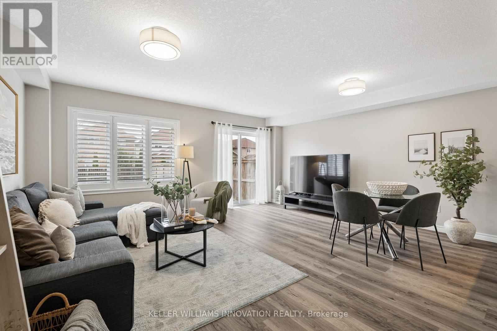 951 ZELLER CRESCENT Image 7