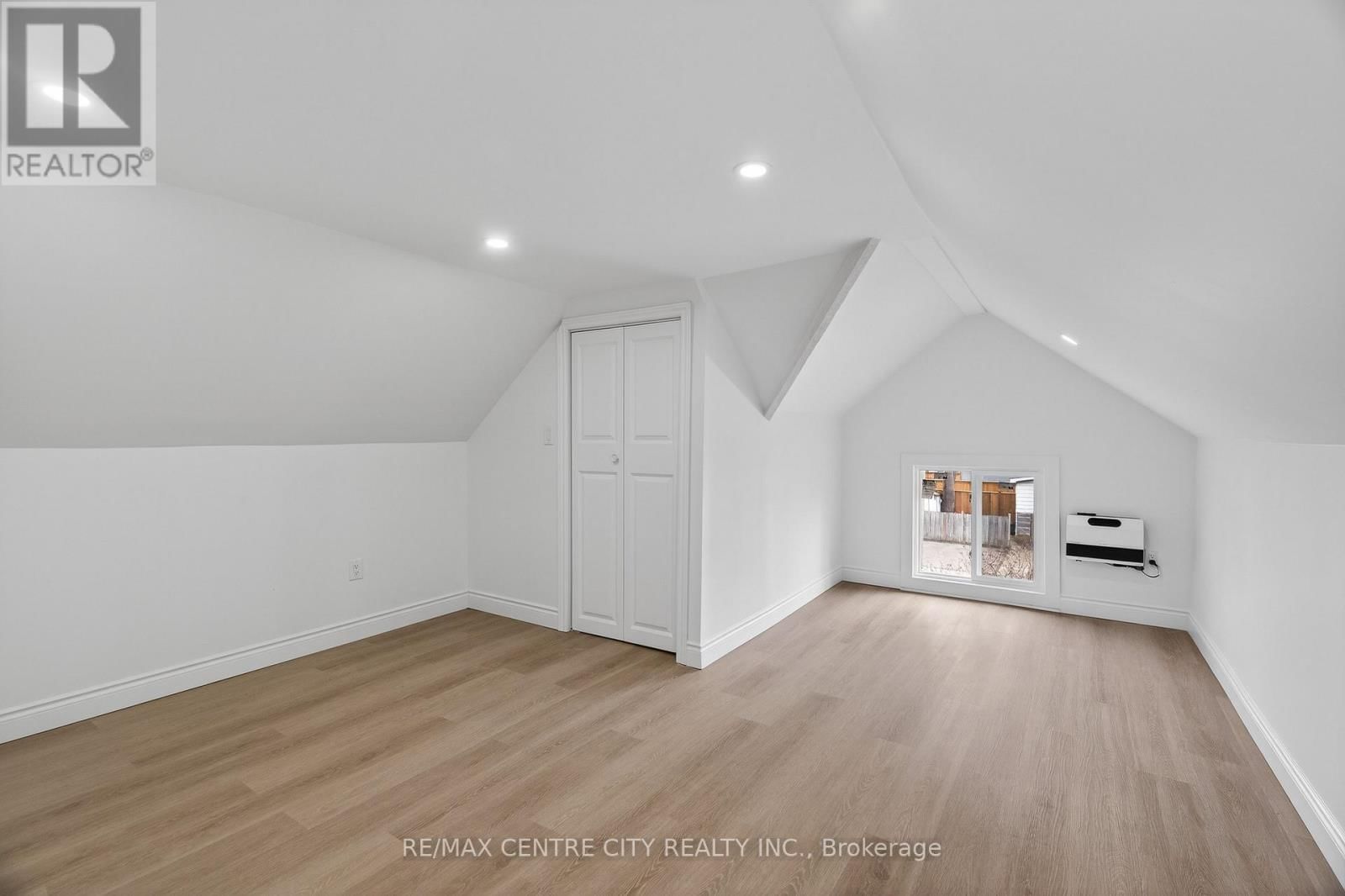 139 MAMELON STREET Image 26