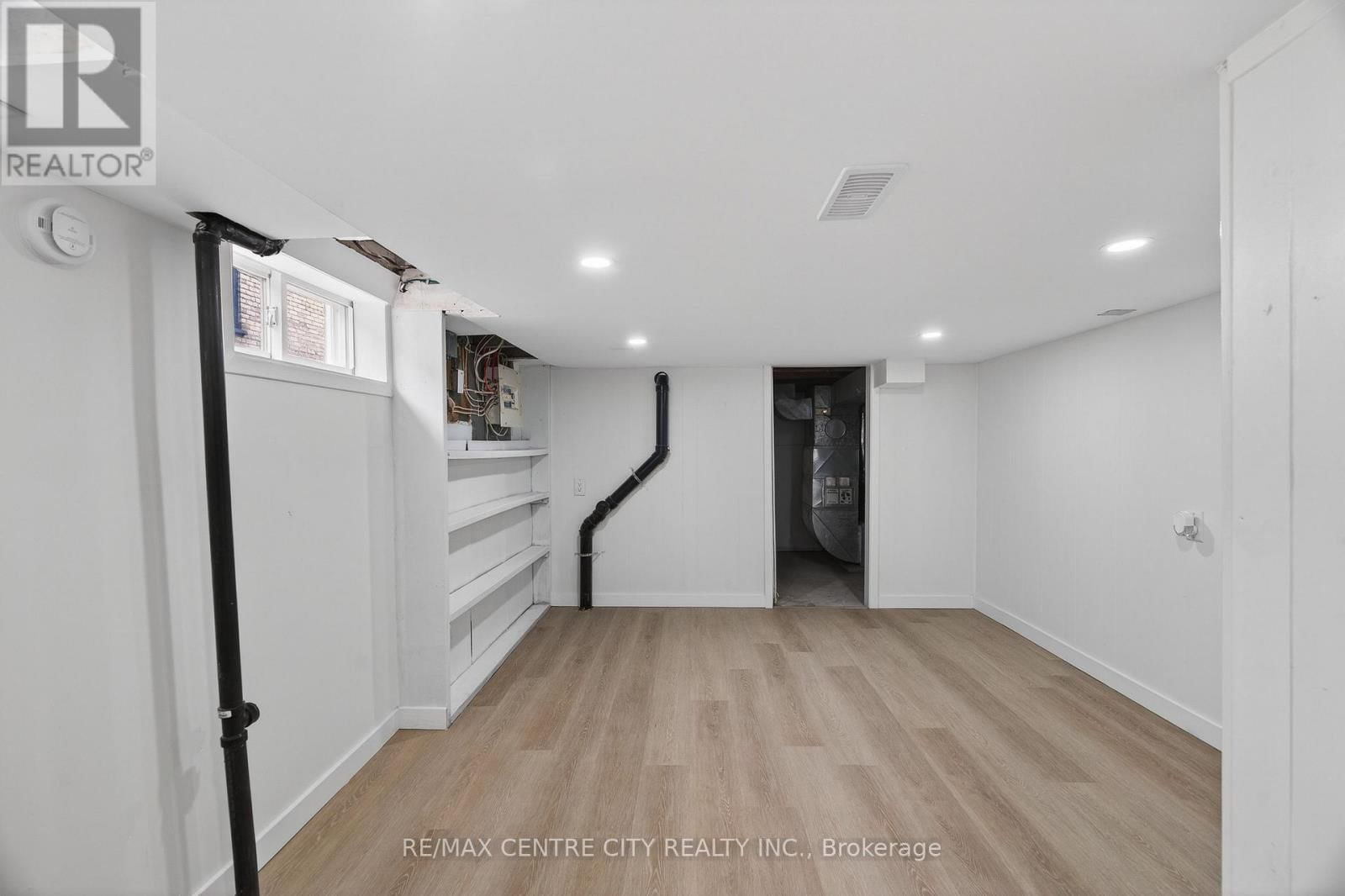 139 MAMELON STREET Image 28