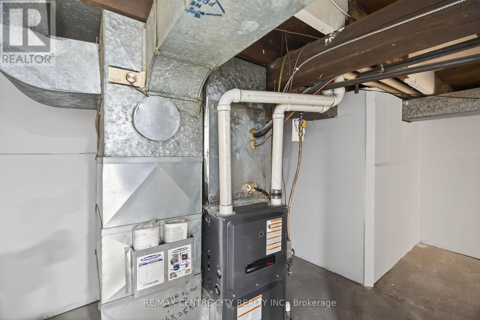 139 MAMELON STREET Image 30