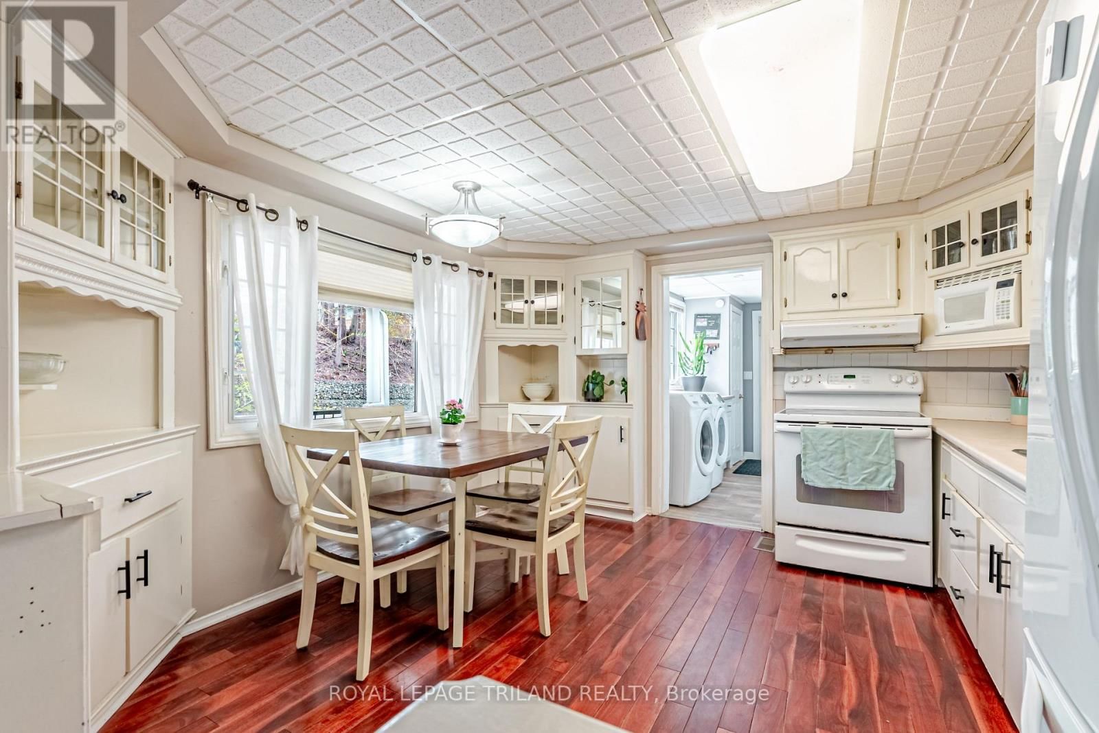 3868 HAMILTON ROAD Image 11