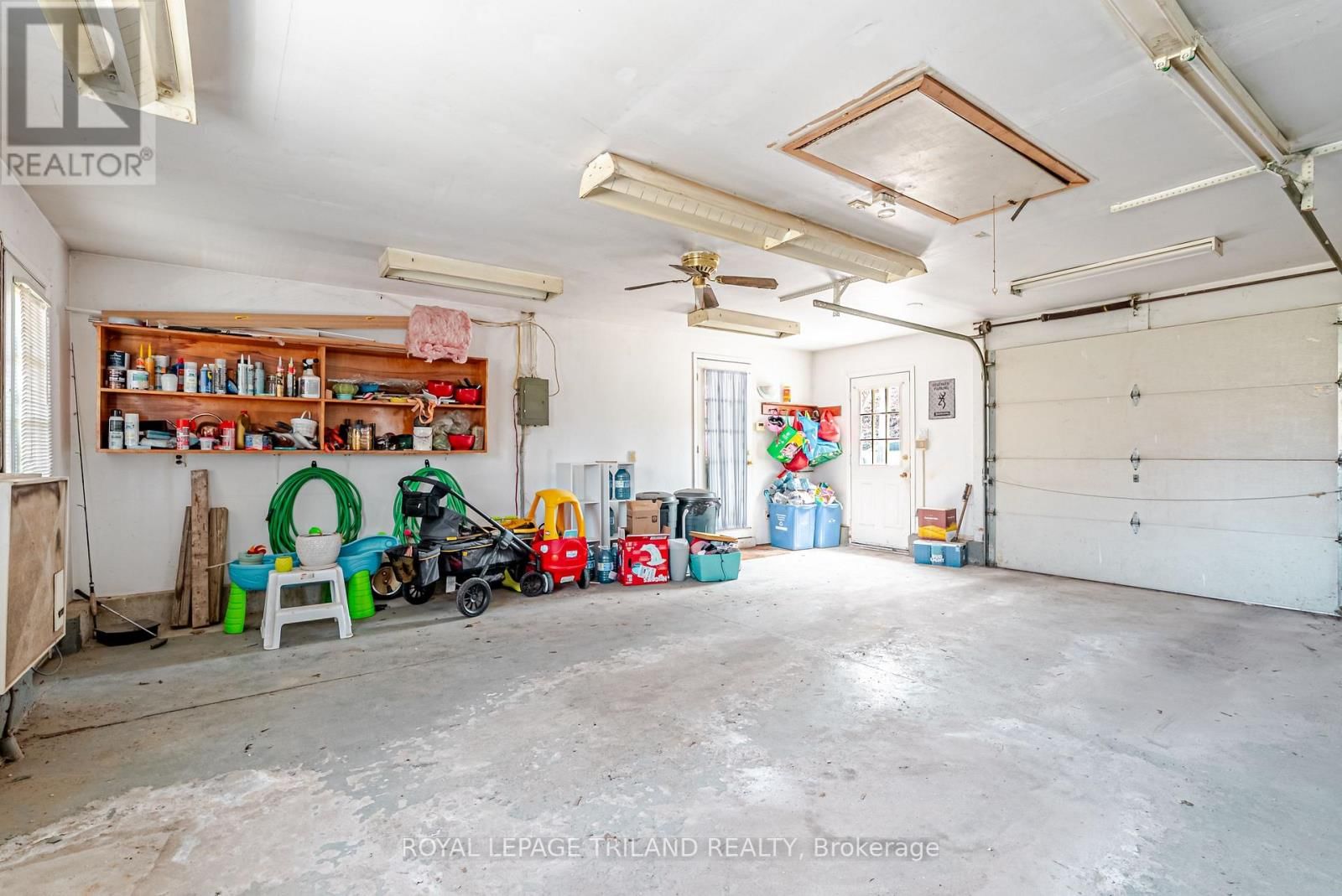 3868 HAMILTON ROAD Image 33