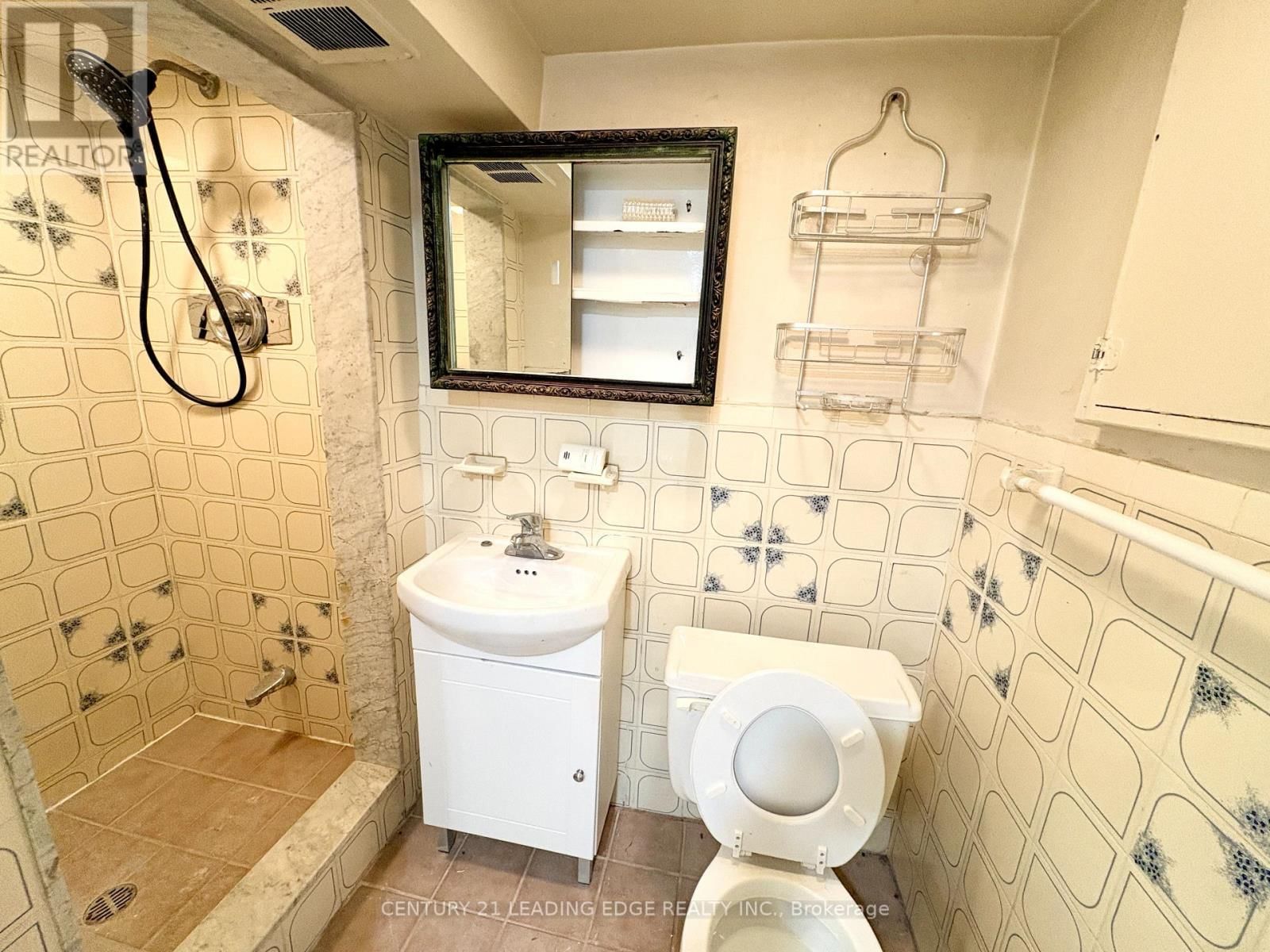 50 LIMERIDGE ROAD WEST Image 11