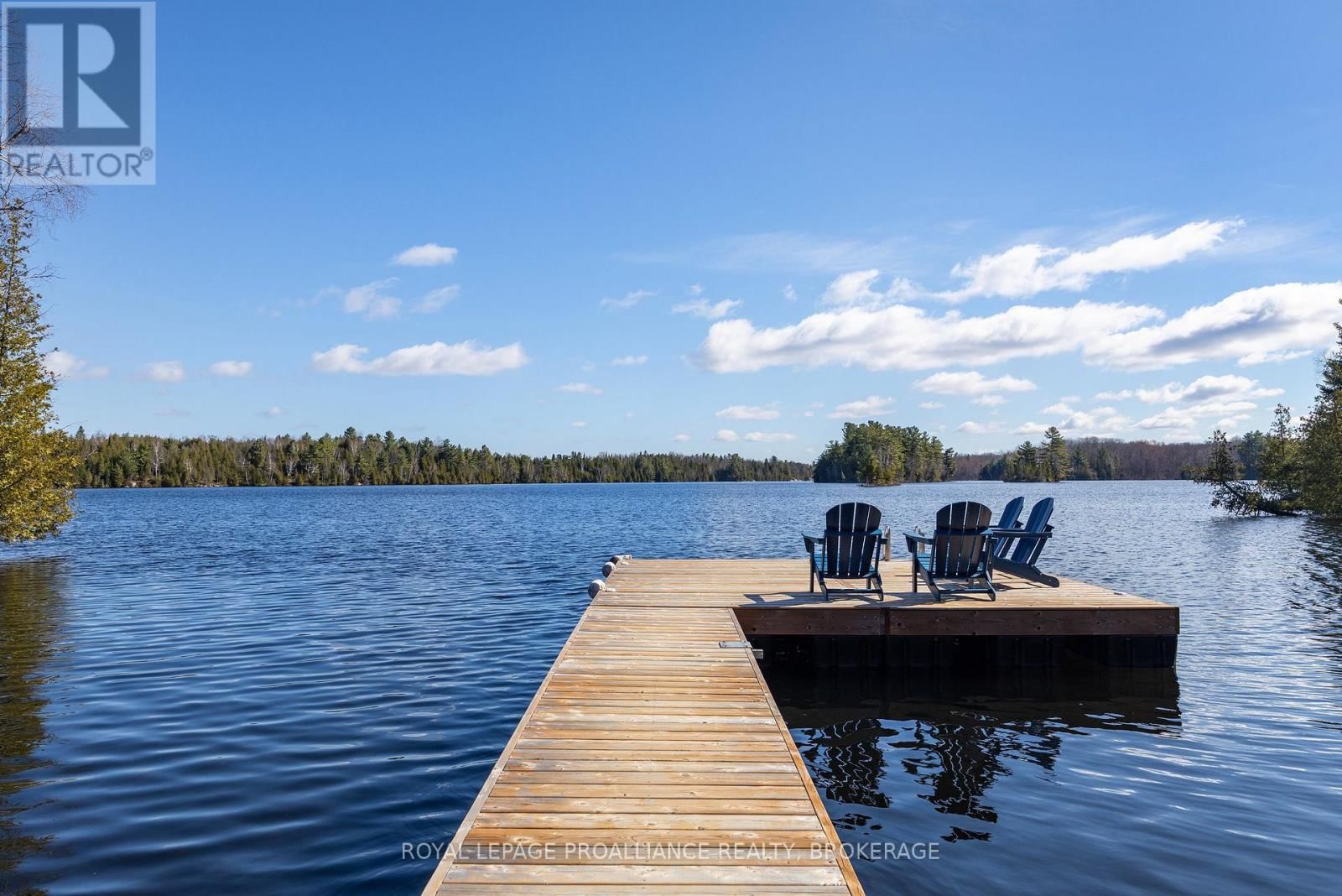 1077 COUNTRY LANE Image 13