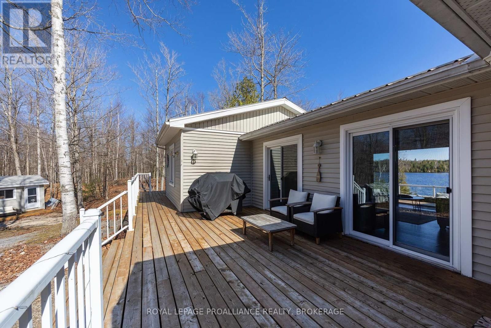 1077 COUNTRY LANE Image 15