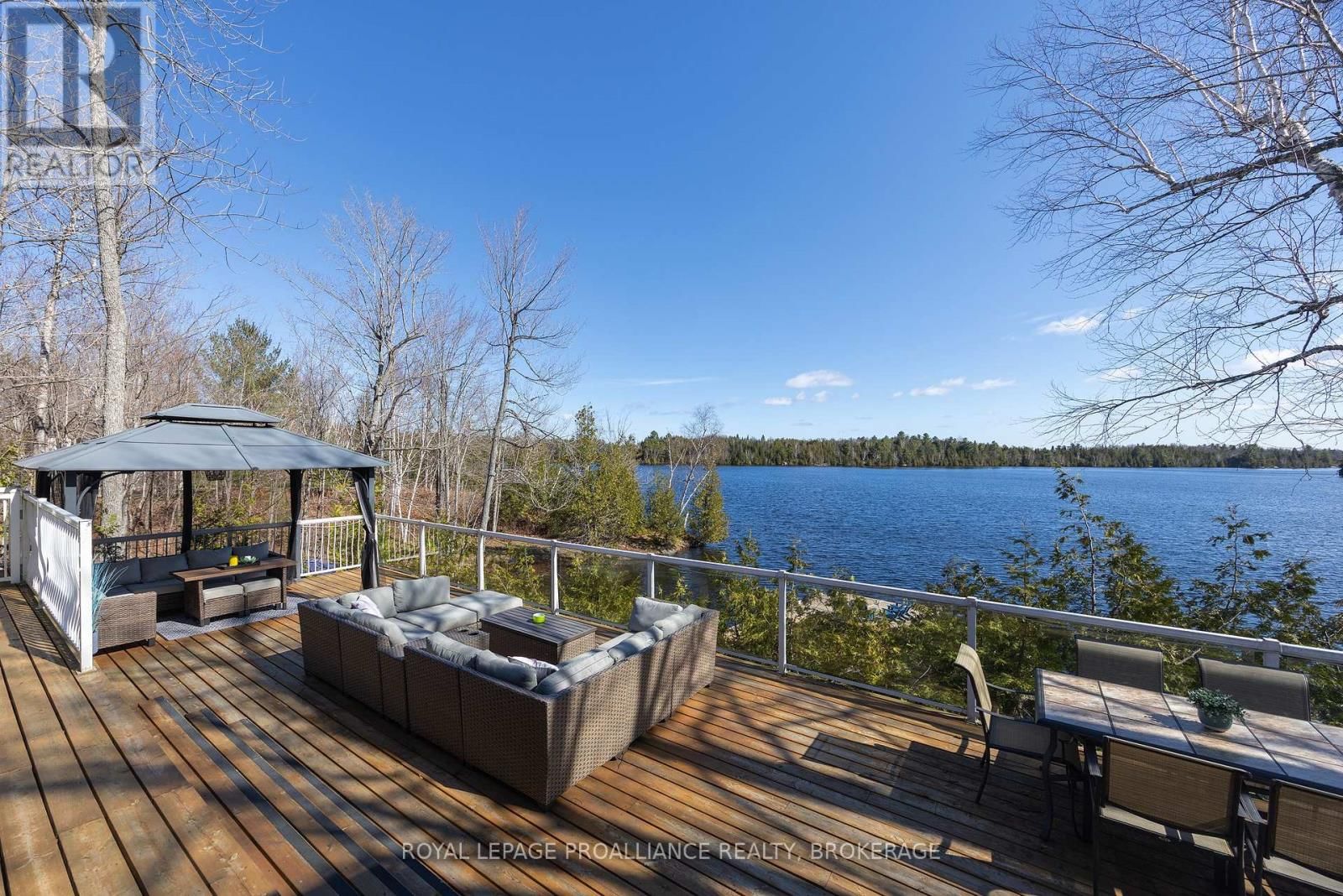 1077 COUNTRY LANE Image 16