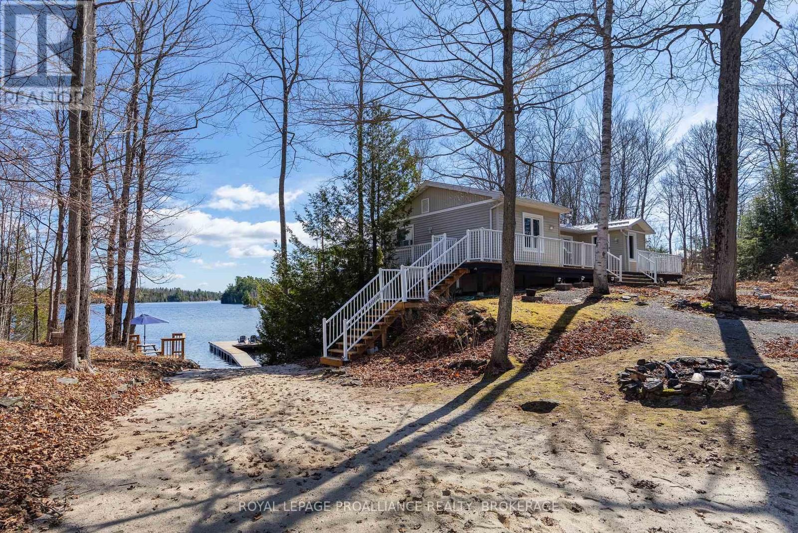 1077 COUNTRY LANE Image 9