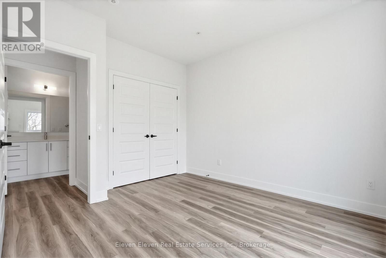 322 - 1100 LACKNER PLACE Image 21