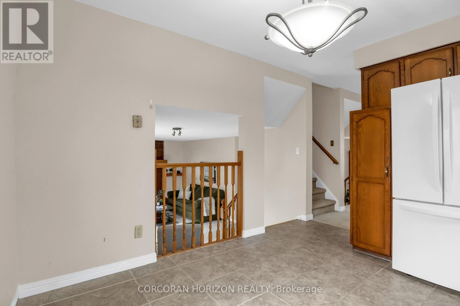 318 BURNETT AVENUE Image 14