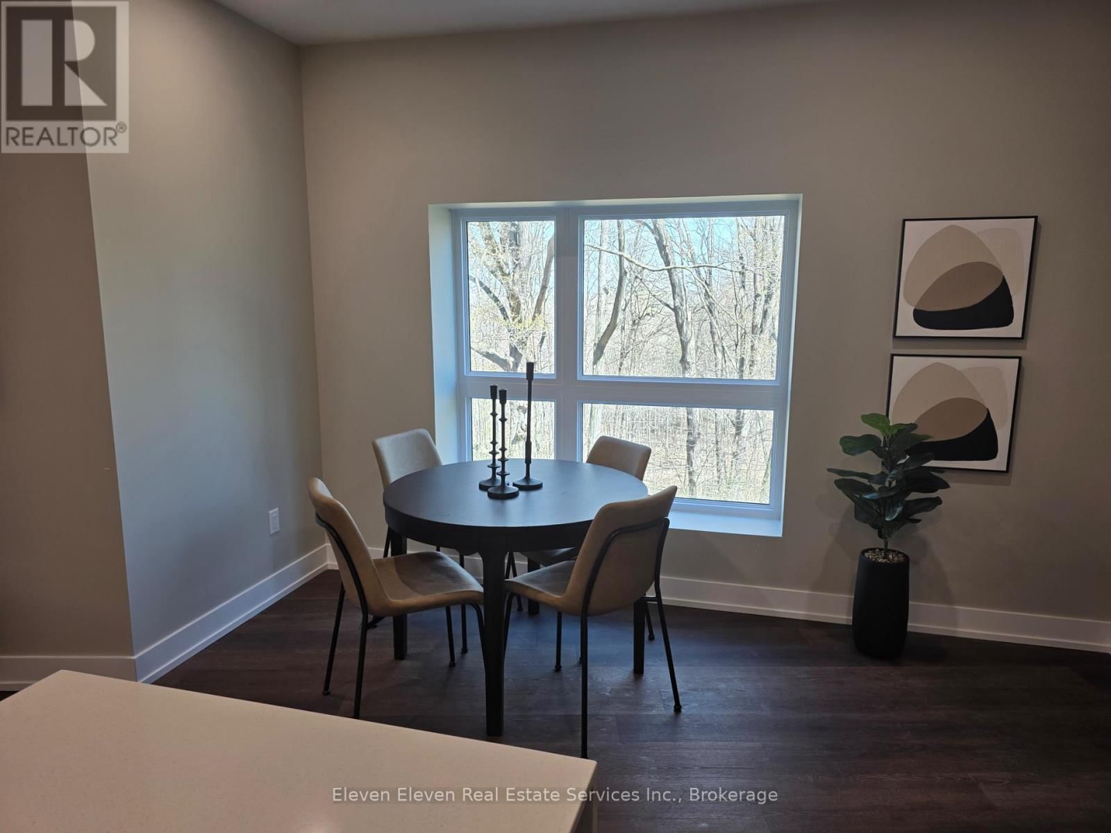 220 - 100 LACKNER PLACE Image 25