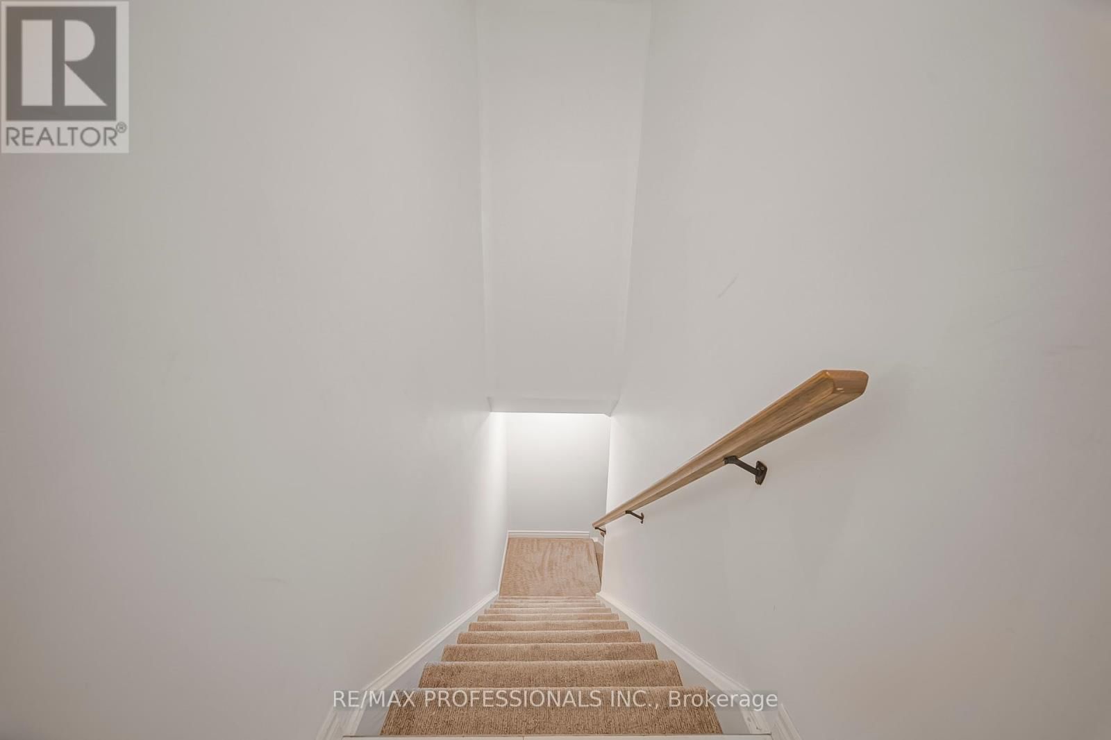 7A - 164 HEIMAN STREET Image 10