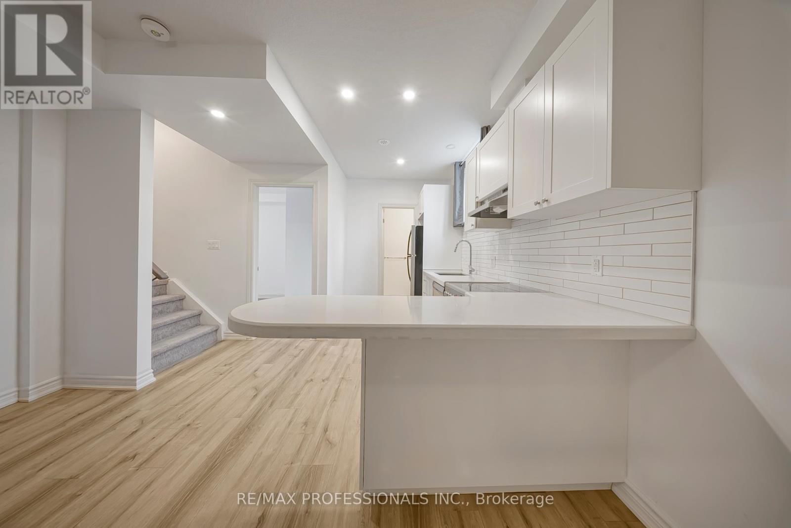 7A - 164 HEIMAN STREET Image 15