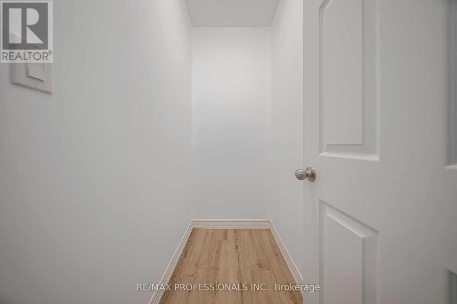 7A - 164 HEIMAN STREET Image 25