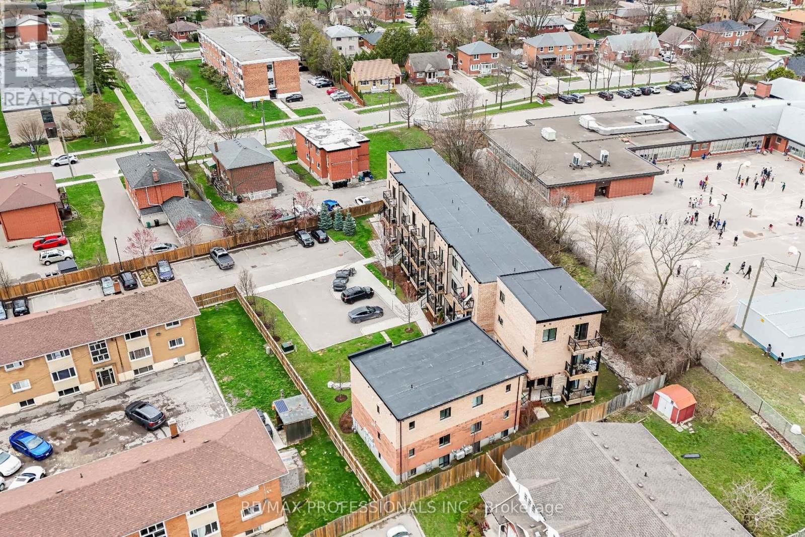 7A - 164 HEIMAN STREET Image 5