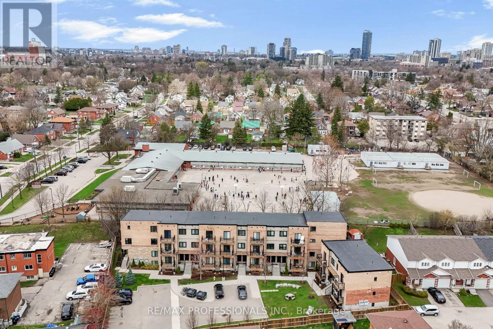 7A - 164 HEIMAN STREET Image 6