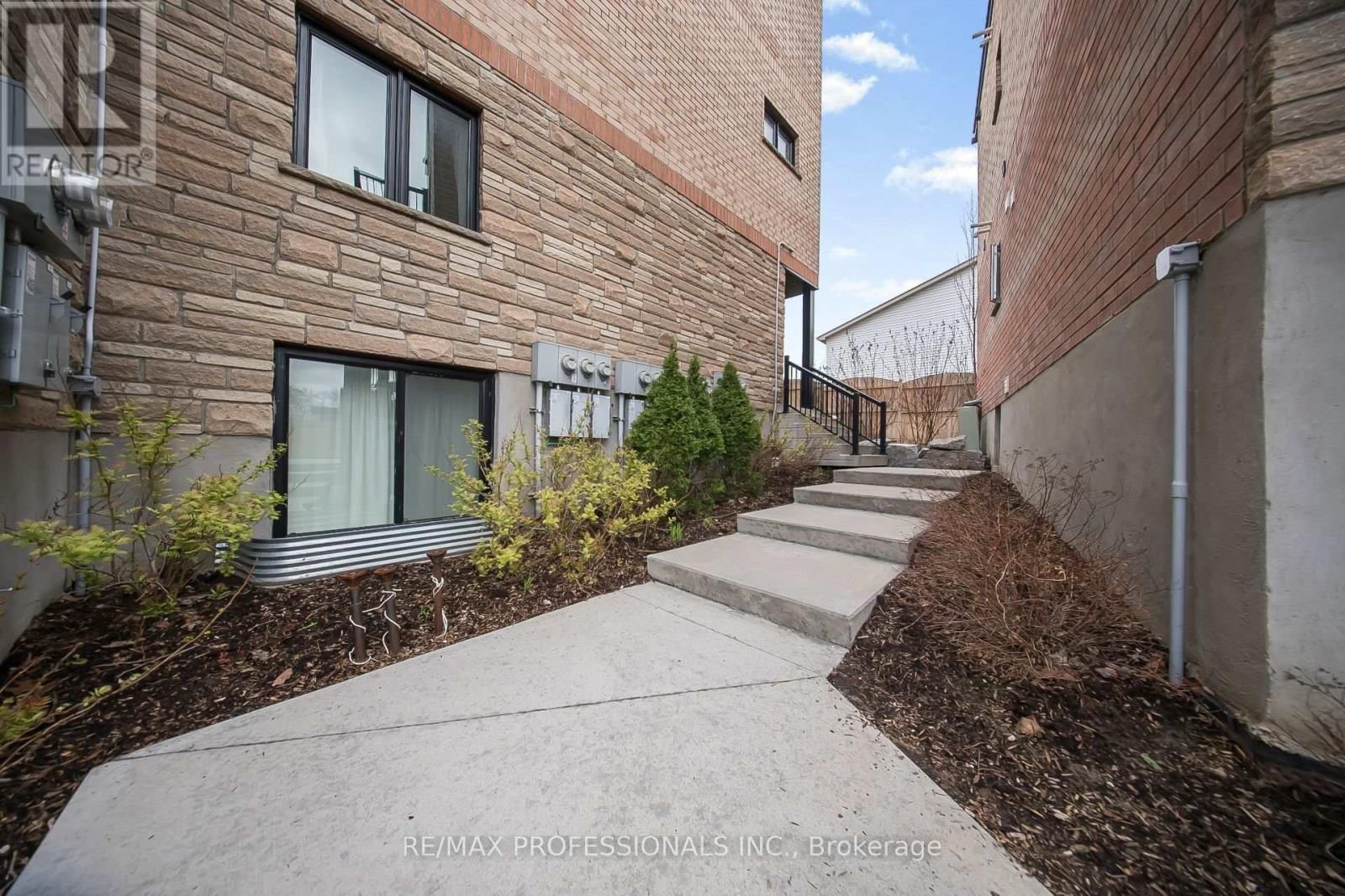 7A - 164 HEIMAN STREET Image 7