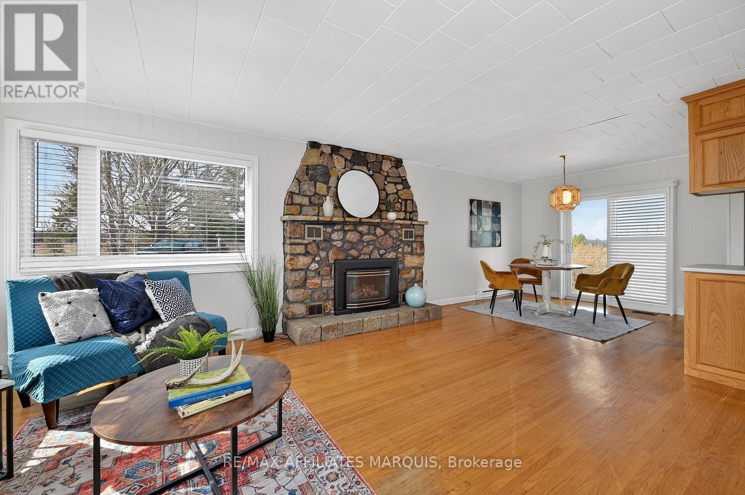 826 HIGHWAY 15 ROAD Image 10